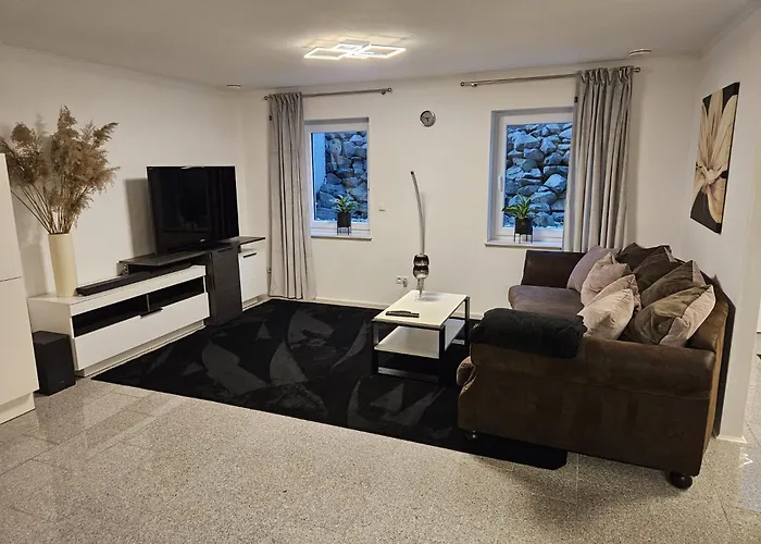 Charmante Und Stilvolle Wohnung