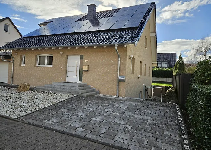 Charmante Und Stilvolle Wohnung